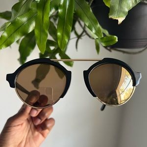 SOLD • illesteva Milan 3 Black Sunglasses with Gold Rim